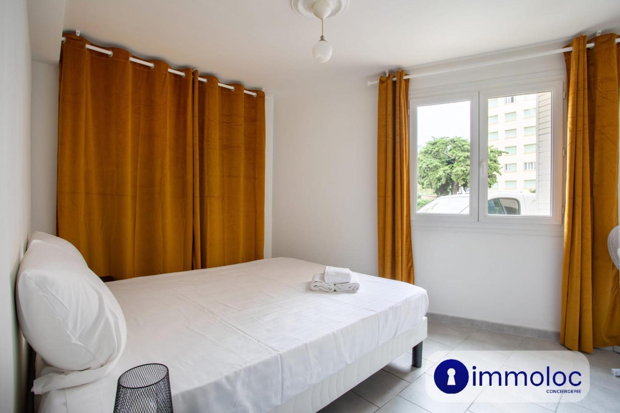 Apartment Pasteur With Parking Space Nizza