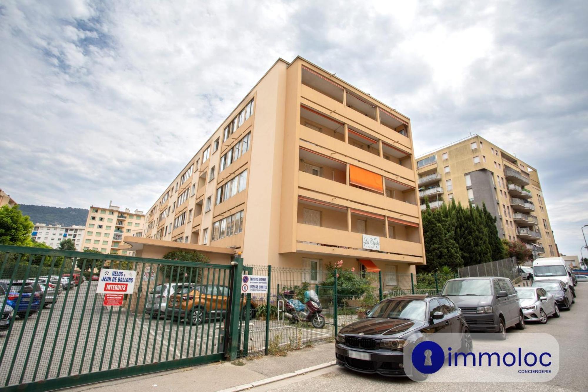 Apartment Pasteur With Parking Space Nizza